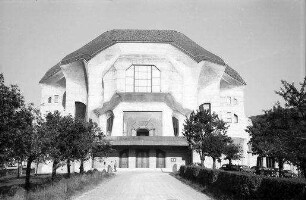 Dornach: Goetheanum, Frontalansicht