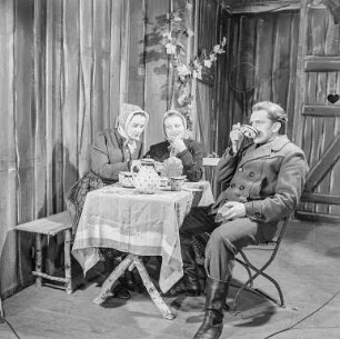 Sorbisches Volkstheater : Sorbisches Volkstheater. Szenenfoto aus einer Aufführung