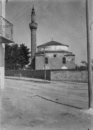 Moschee : Blick auf eine Moschee.