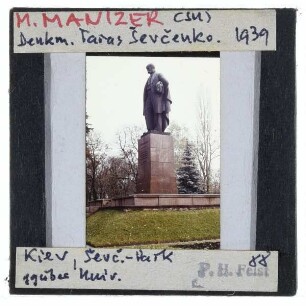 Kiew, Maniser, Schewtschenko-Denkmal