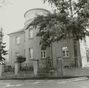 Glauchau, Am Bürgerheim 5, Villa, Straßenansicht
