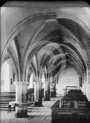 Remter der Burg Arensburg nach W
