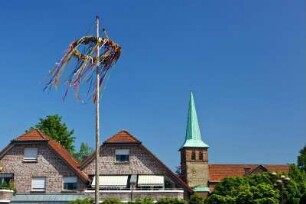 Maibaum in Hünxe