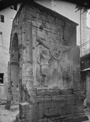 Triumphbogen