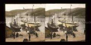 Dampferschiffe im Hafen, Dampfer Blücher im Hintergrund, Hammerfest