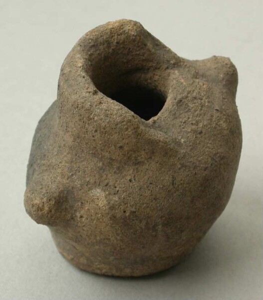 Clay vessel