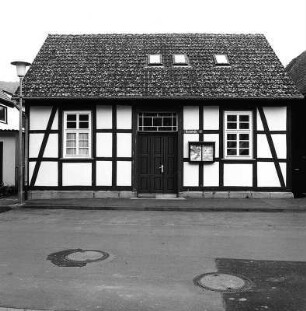Ehemalige Schule; Eschwege, Kirchstraße 6