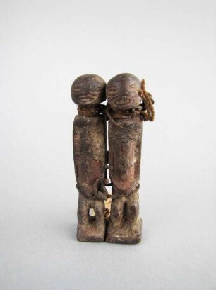 Fruchtbarkeitszauber für Frauen (Skulptur)