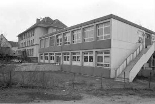 Sonderschule für sehbehinderte Kinder und Jugendliche im Weinweg 1. Bau eines zweiten Pavillons