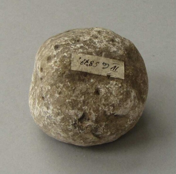 Boule de pierre