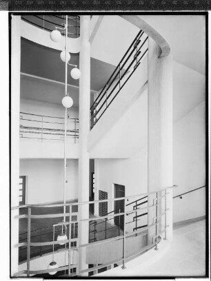 Schule Caspar-Voght-Straße (Hamburg-Hamm): Treppenhaus : SchumacherWV Nr. 302