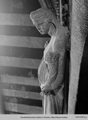 Figuren der Caritas (?) und Stadtpatrone von Siena am Kuppelumgang