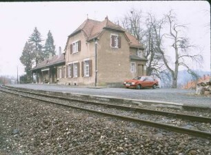 Schwäbisch Gmünd Süd Empfangsgebäude Bahnsteig