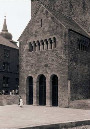 Minden: Dom, romanisches Portal