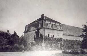 Schlossplatz, Nebengebäude, Wohnung des Hofmarschalls, heute Stadthalle. Detmold. Schlossplatz