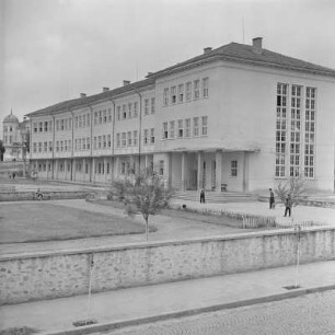 Das neue Schulgebäude in Karlowo