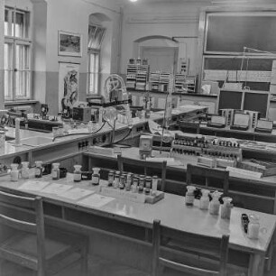 Ausstellung sorbische Grundschule : Bautzen. Sorbische Polytechnische Oberschule. Ausstellung 20 Jahre Sorbische Polytechnische Oberschule in Bautzen"
