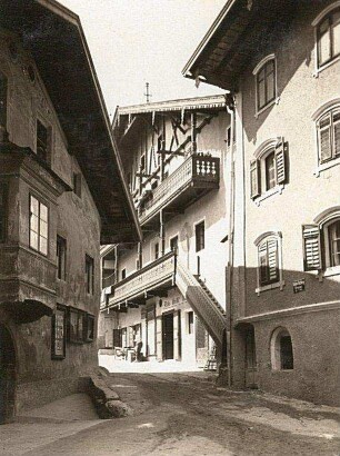 Jenbach/Österreich. Straßenpartie