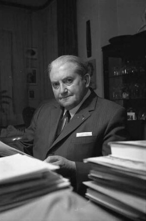 "BNN-Interview mit Geschäftsführer Ludwig Schaber über Milchversorgung und Preiserhöhung