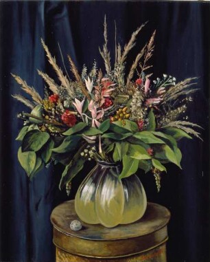 Mürbes Bouquet mit grünen Blättern