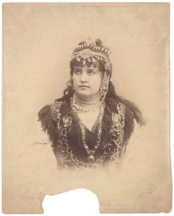 Portrait der Schauspielerin Martha Baumgart