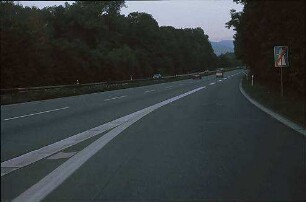 Ausfahrt aus Tangente (Basel Richtung Freiburg) zu B31a (Umkirch Richtung Freiburg)