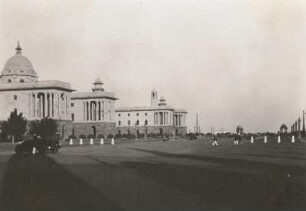 Neu-Delhi, Indien. Regierungsgebäude im Regierungsviertel (britische Kolonialzeit 1911-1931; E. L. Lutyens, H. Baker) südlich der Altstadt von Delhi