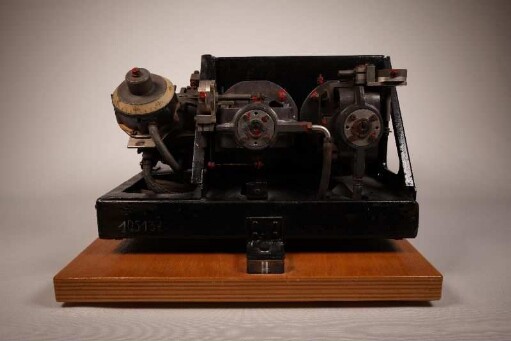 Steuergerät für Fi103/ V1 MÜ74-18