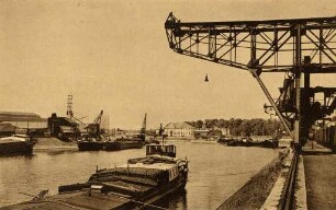 Karlsruhe - 32 Ansichten nach photographischen Aufnahmen. Rheinhafen