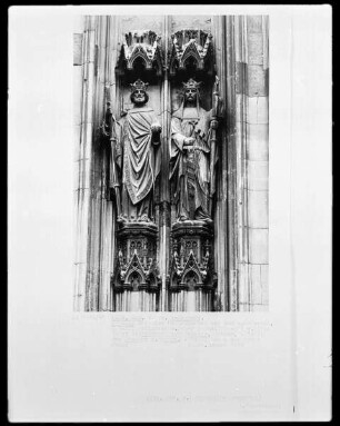 Pfeilerfiguren; rechts: Karl der Große, links: Stephan von Ungarn