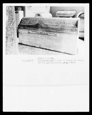 Sarkophag aus dem Grab der Könige in Jerusalem