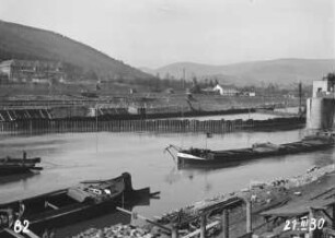 Schleuse Neckargemünd Kettenschleppzug