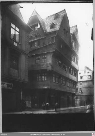 Schnurgasse 15 Ecke Borngasse von Westen