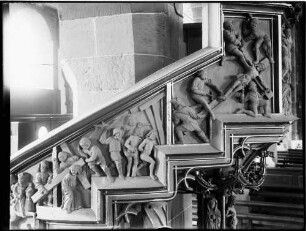 Villingen Münster Kanzelgeländer mit der Darstellung der Kreuzigung
