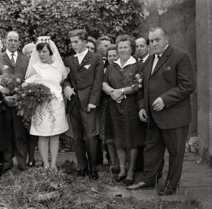 Fotografien einer Hochzeitsgesellschaft "Am Weinlaub"