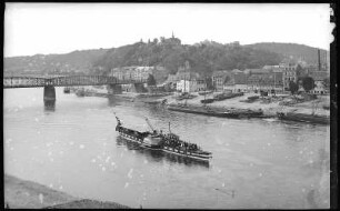 Meißen. Martinsberg,Elbe mit Dampfer Pillnitz