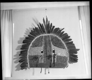 Freiburg: Völkerkundemuseum, Tanzmaske der Tapirapé Indianer der Tupi Familie im Urwald des südlichen Amazonas