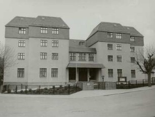 Kurheim "Haus am See", Kurhotel Reichsverweser, Ehemaliges Sanatorium des Ministeriums für Staatssicherheit