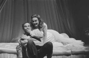 Szenenbilder aus der Operette "Frau Luna" von P. Lincke nach einem Libretto von H. Bolten-Baeckers u. a. mit F. Kronström