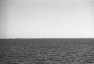 Im Roten Meer : Blick vom Schiff auf das Rote Meer mit Schiffen am Horizont