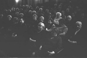 Einladung des Theaters "Die Insel" an Bewohnerinnen und Bewohner der Karlsruher Altersheime zum Theaterbesuch anlässlich des 20jährigen Theaterjubiläums