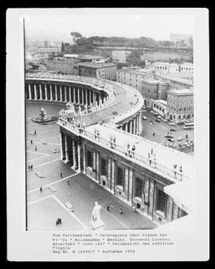 Petersplatz / Piazza San Pietro — Kolonnaden