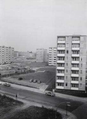 90° Panorama, Bild 2 von 3. Blick auf das Neubauviertel Springprojekt. Berlin-Kreuzberg, Alexandrinenstraße