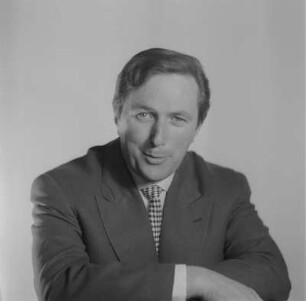 Porträt des Sängers Hans-Georg Nowotny