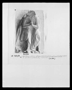 Rosenarchivolte — Figur 10: Betender Prophet