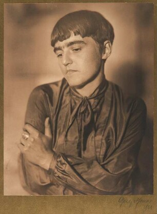 Porträt Susanna Cassel (1896-1976; Kunsthandwerkerin)