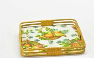 Tablett mit vier Schalen