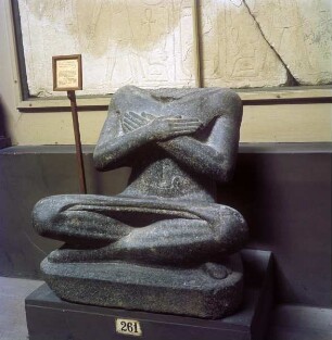 Sitzstatue des Antef-aa