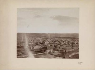 Blick über Diyarbakir : Blick über die Stadt. In der Bildmitte die Scheich Mutahhar Moschee.