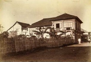 Hausansicht (Philippinen-Aufenthalt 1897-1932 - Album "Nord-Luzon-Typen")